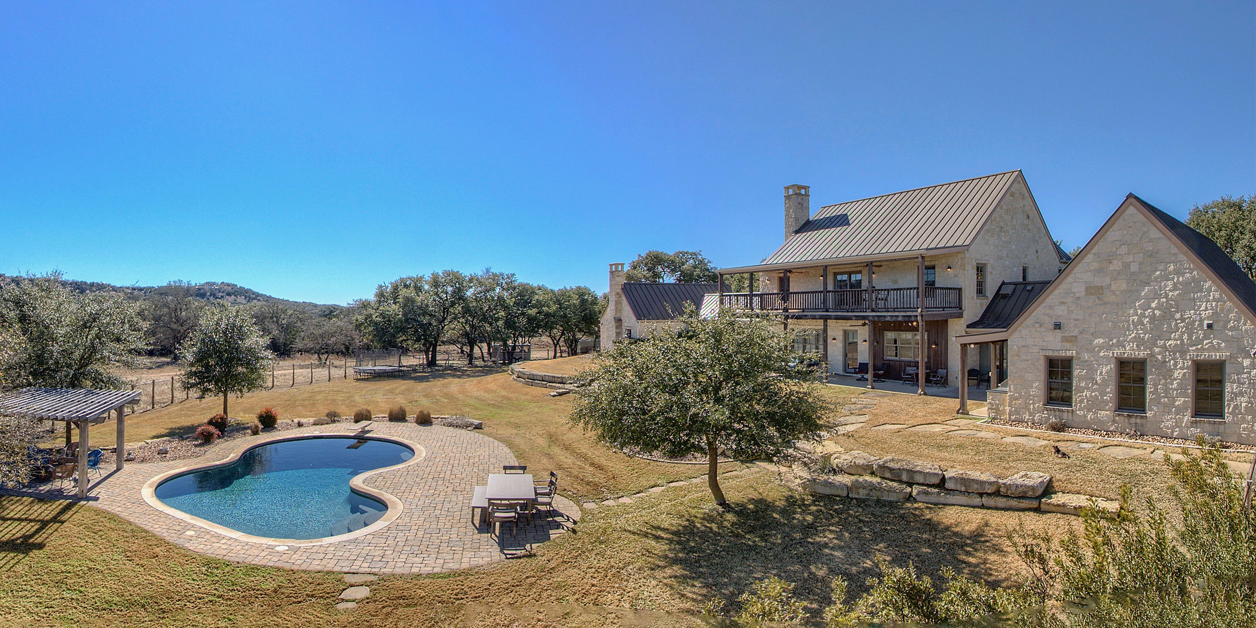 Portfolio Real Estate KW, Fredericksburg, Tx, Krista Duderstadt